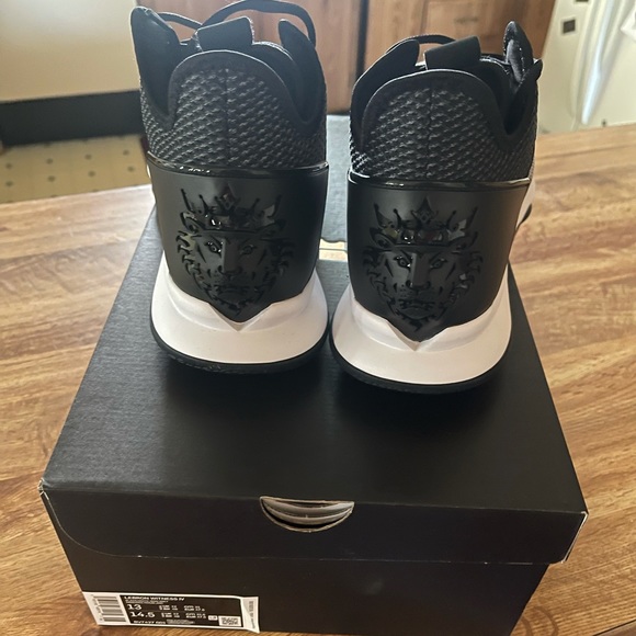 $100.00 - Picture 6 of 9